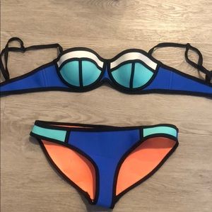 Blue poppy Triangl bikini